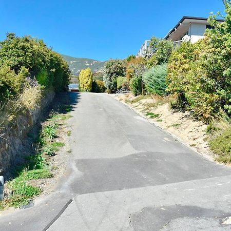 Akaroa Harbour View - Christchurch Holiday Homes Bagian luar foto