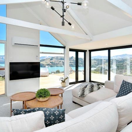 Akaroa Harbour View - Christchurch Holiday Homes Bagian luar foto