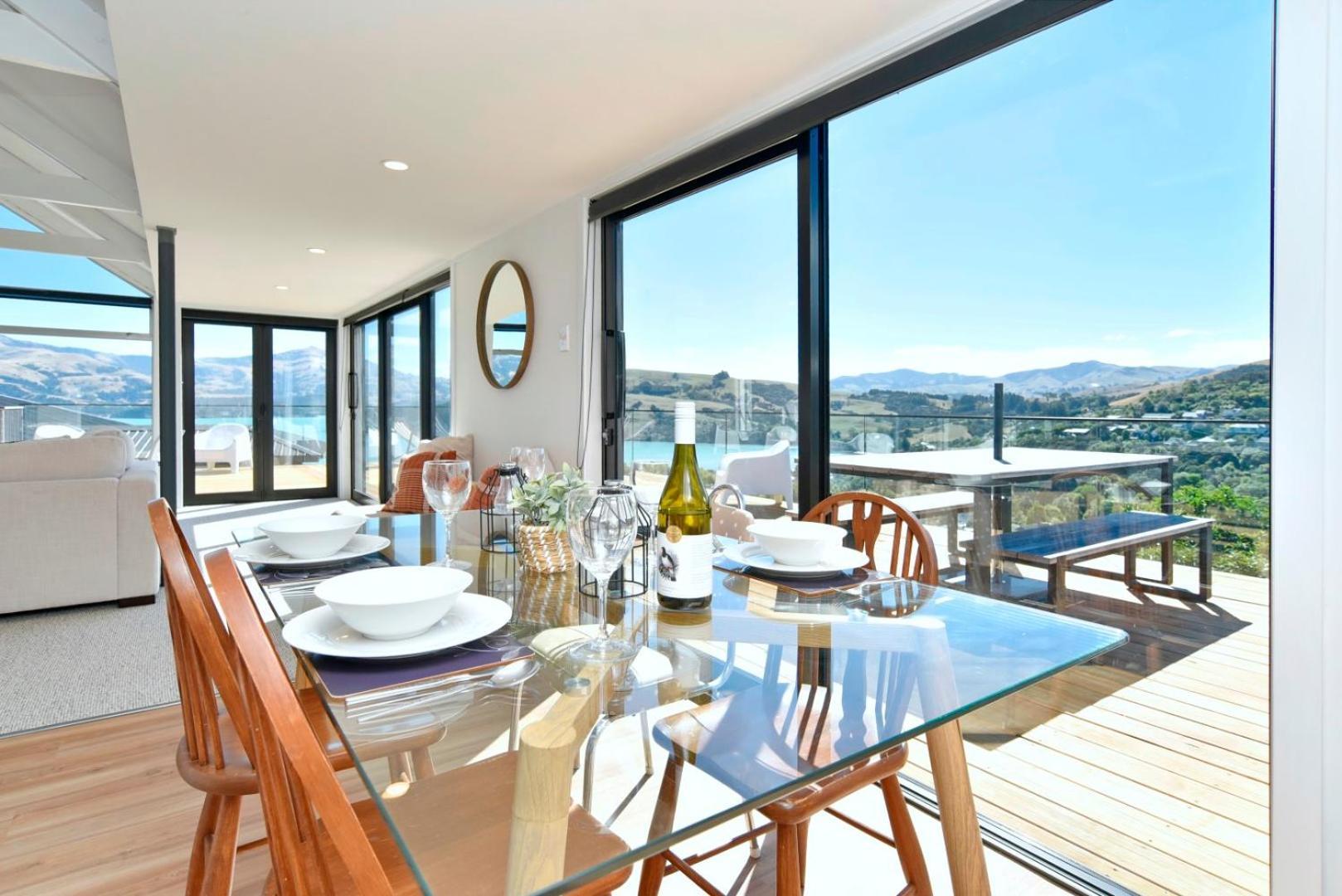 Akaroa Harbour View - Christchurch Holiday Homes Bagian luar foto