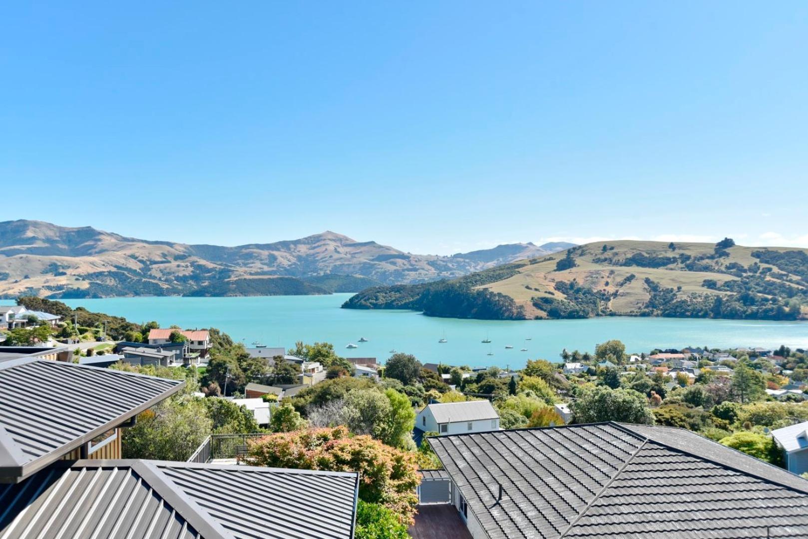 Akaroa Harbour View - Christchurch Holiday Homes Bagian luar foto