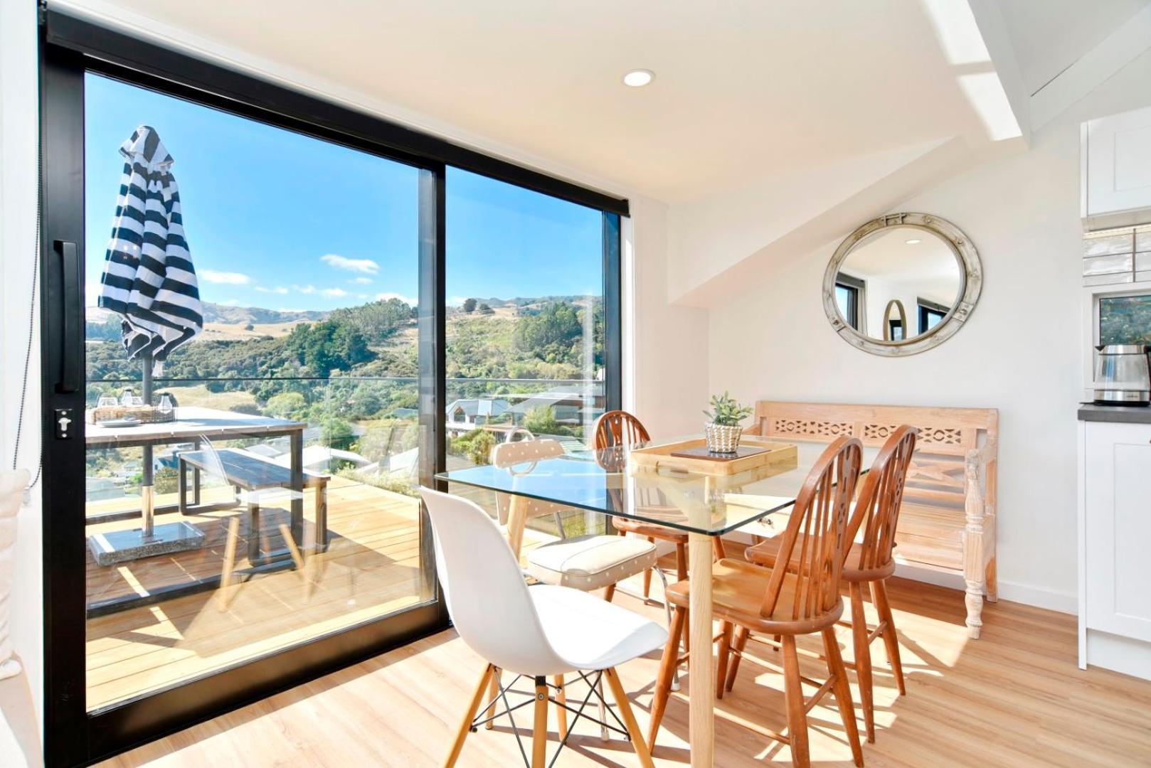 Akaroa Harbour View - Christchurch Holiday Homes Bagian luar foto