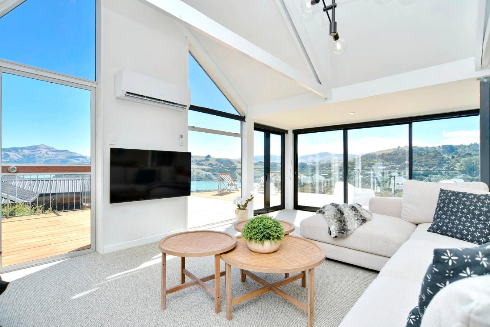 Akaroa Harbour View - Christchurch Holiday Homes Bagian luar foto