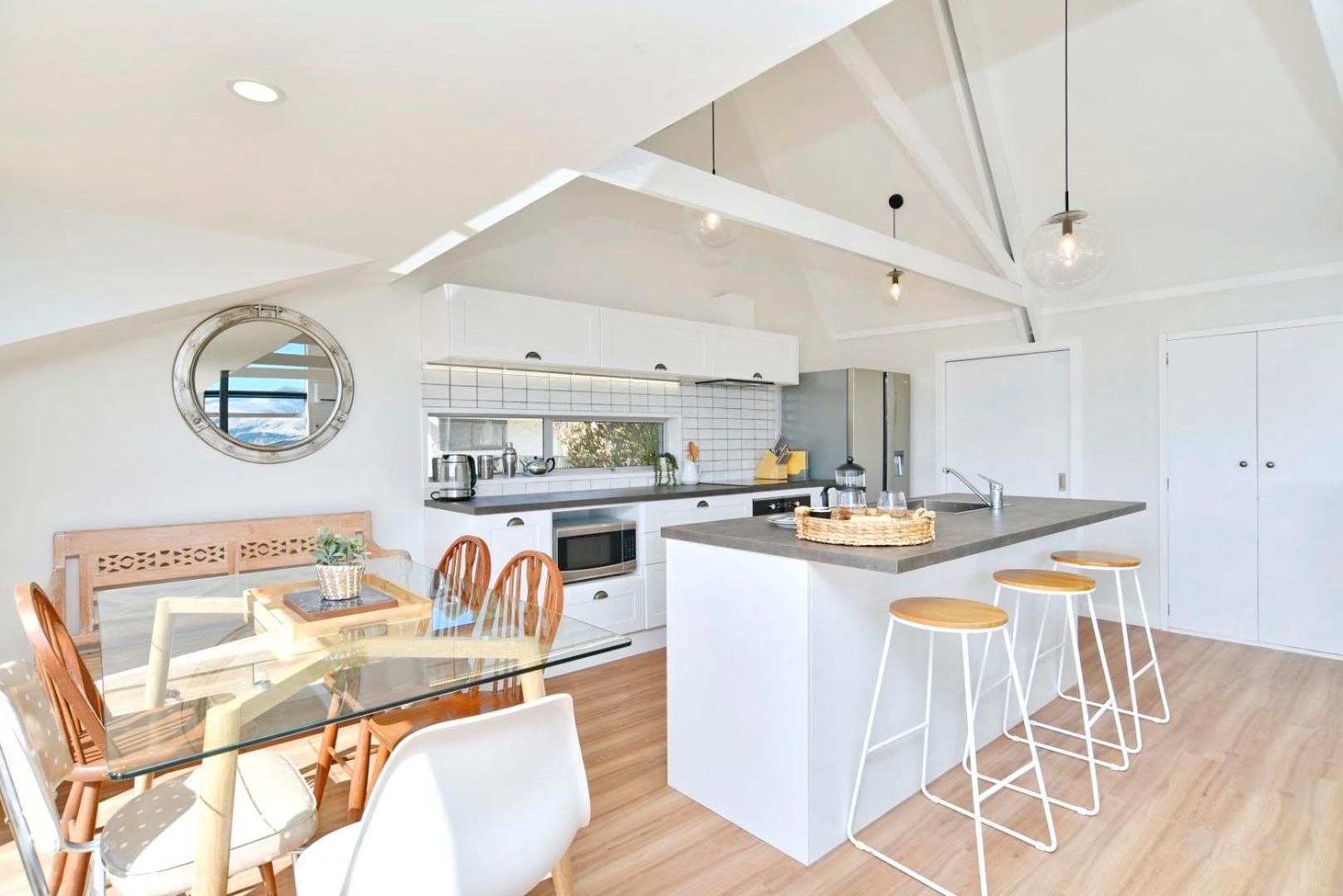 Akaroa Harbour View - Christchurch Holiday Homes Bagian luar foto